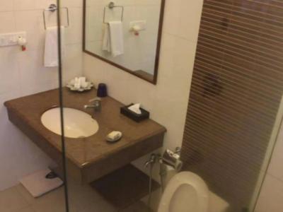 Justa Off Mg Road - 7