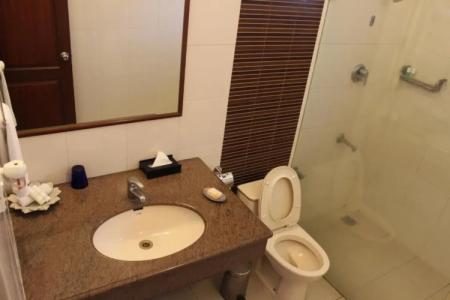 Justa Off Mg Road - 32