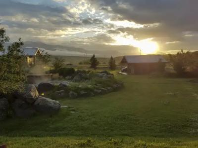 Hestasport Cottages - 23