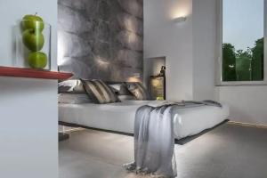 b&b First Floor, Рим