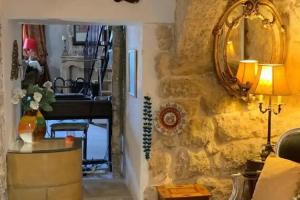 Knights In Malta b&b, Нашшар