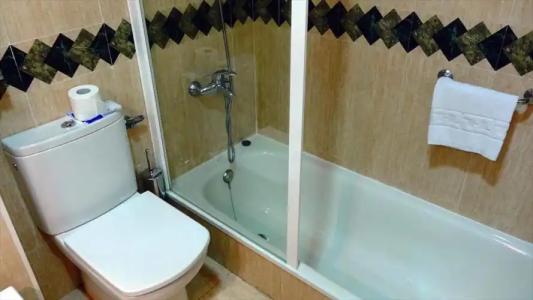 La Familia Gallo Rojo - 9