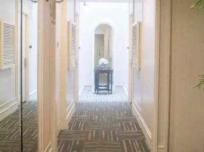 Aphrodite Inn Bangkok - 11