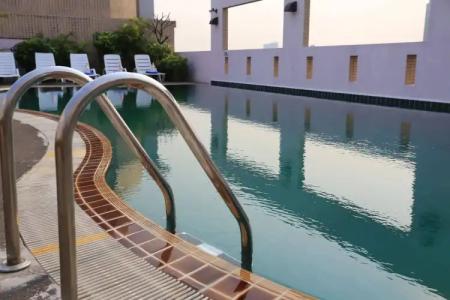 Karnmanee Palace - 7