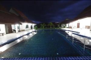 DHC Chiang Mai Resort, Ханг-Донг