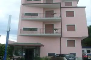 Piccolo Hotel, Ламеция-Терме