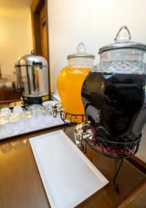 Old City Luxx Boutique - 7