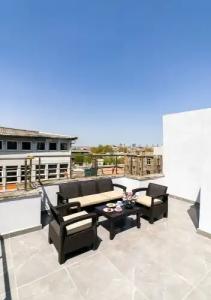 Old City Luxx Boutique - 26