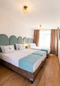 Old City Luxx Boutique - 23