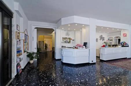 Ariston Montecarlo - 24