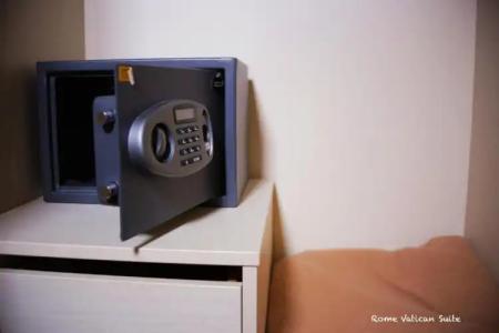 Rome Vatican Suite - 54