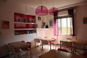 Sunflower City Youth Hotel, Римини