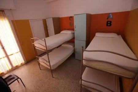 Sunflower Beach Backpacker Hostel - 62