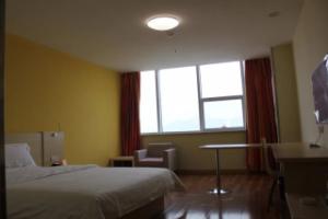 Shenghong Hotel, Пекин