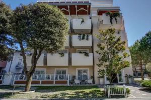 Aparthotel England, Риччионе