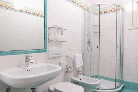 Globus, Sure Hotel Collection by Best Western - 72