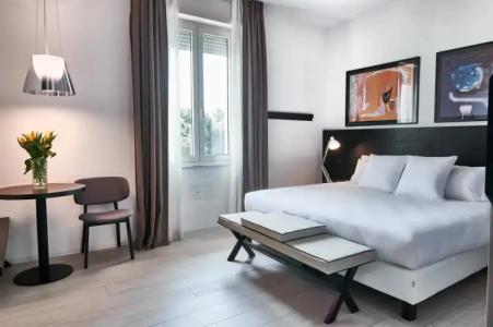 Globus, Sure Hotel Collection by Best Western - 3