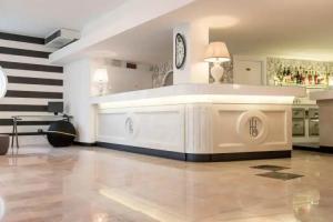 Hotel «Luxor», Червия-Милано-Мариттима