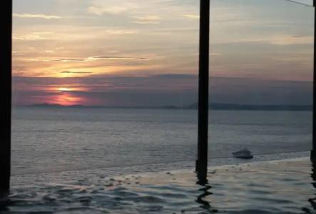 Laqua by the Sea - 25