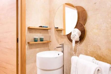 Laqua by the Sea - 7