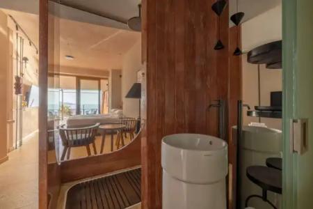 Laqua by the Sea - 72