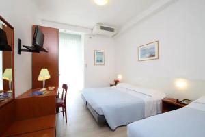 Hotel «Caravel», Маротта