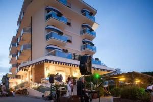 Hotel «Canarie», Лидо-ди-Езоло