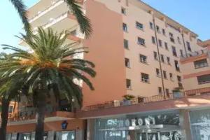 Grand Hotel Moroni, Финале-Лигуре