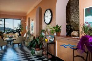 Hotel «Jasmin», Диано-Марина