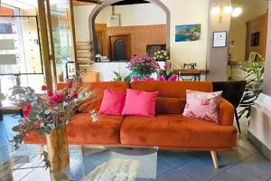 Eden Hotel, Дейва Марина