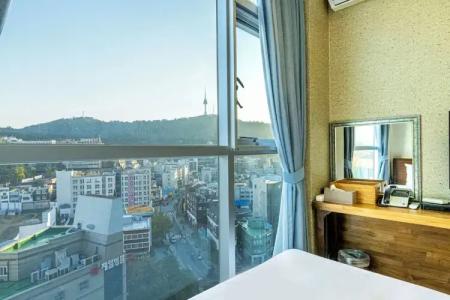Myeongdong Merlin - 140