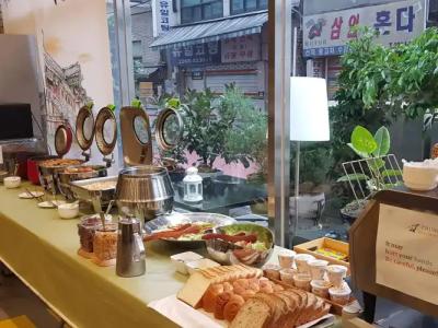 Myeongdong Merlin - 10