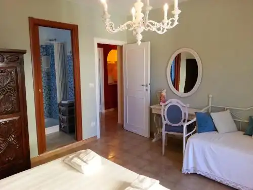 Blue Dolphin b&b - 20