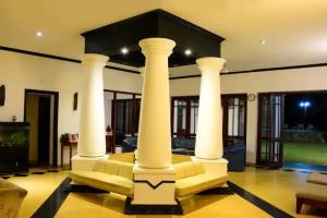 Ranmal Beach Hotel, Хикадуа