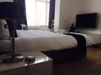 Room11 - 1