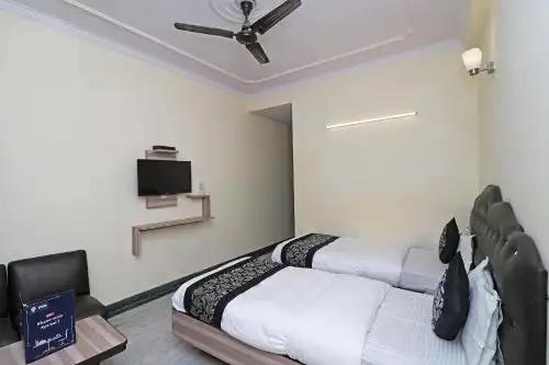 Oyo 12419 Silver Shine - 8