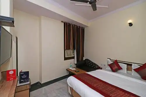 Oyo 12419 Silver Shine