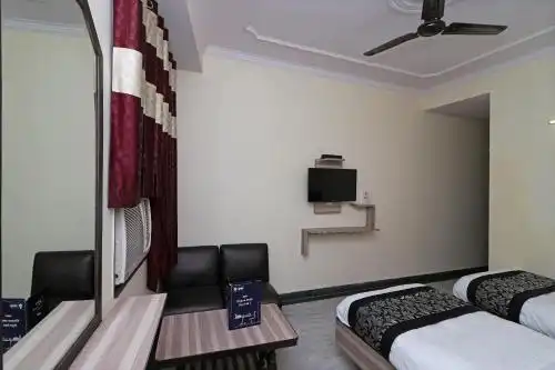 Oyo 12419 Silver Shine - 9