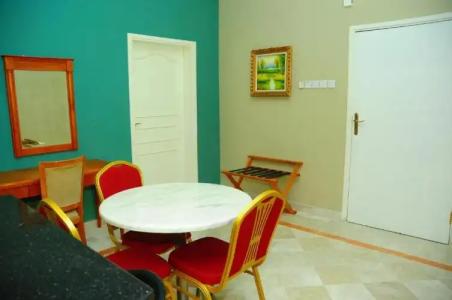 Al Faisal Suites - 11