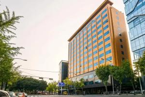 Golden Seoul Hotel, Сеул