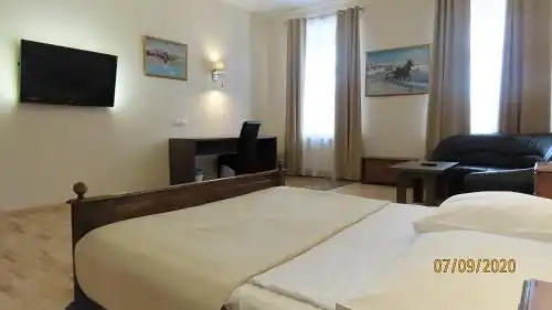 Euro Aparthotel - 7