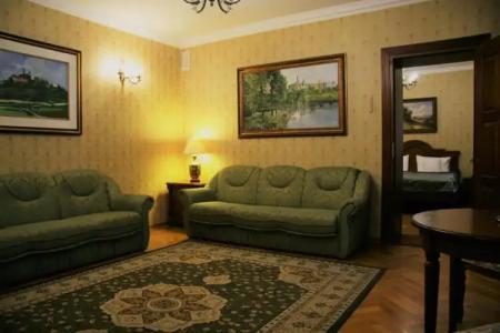 Sarmata Zespół Dworski - 106