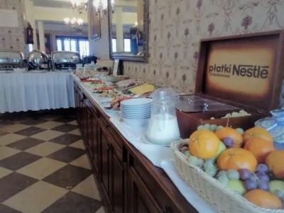 Sarmata Zespół Dworski - 10