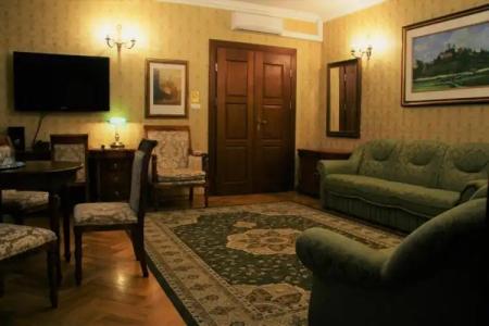 Sarmata Zespół Dworski - 108