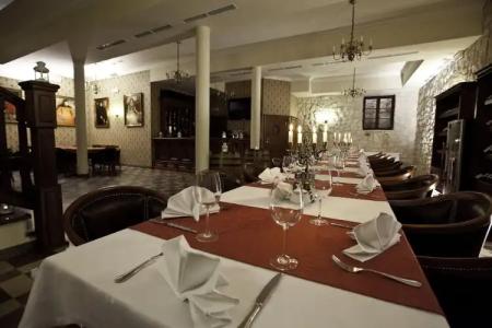 Sarmata Zespół Dworski - 25