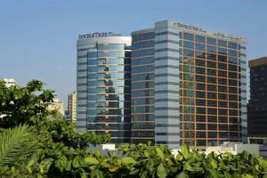DoubleTree by Hilton Hotel and Residences Dubai – Al Barsha, Дубай