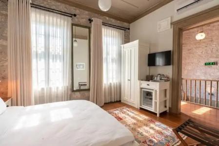 Elia Cunda by Ortunc - 30