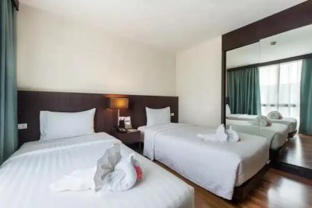 Mida Ngamwongwan - Sha Plus - 38