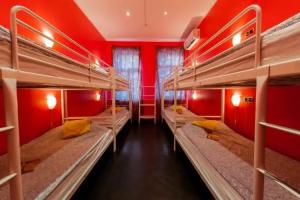 Red Hostel - Adults Only