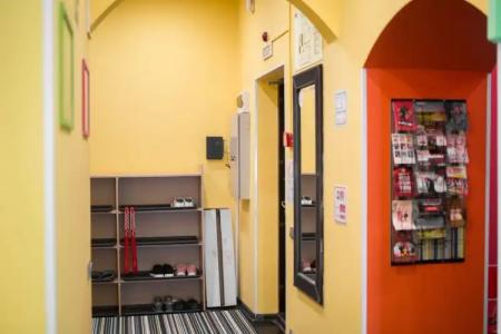 Red Hostel - 5